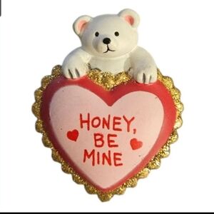 Vintage 1980's Fun World Honey Be Mine Bear Valentines Pin Brooch